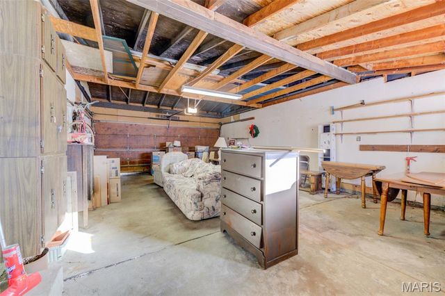 26 Soutee Drive, St Peters, MO 63376