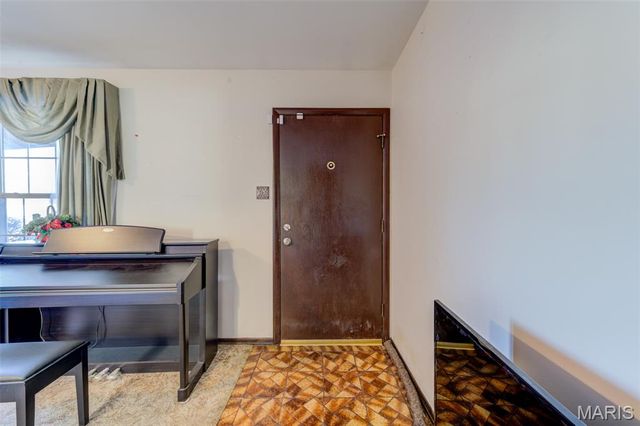 26 Soutee Drive, St Peters, MO 63376