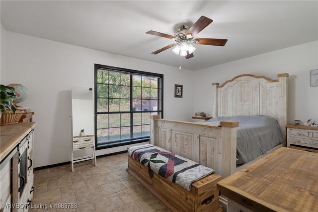 817 Arkansas Street, Van Buren, AR 72956