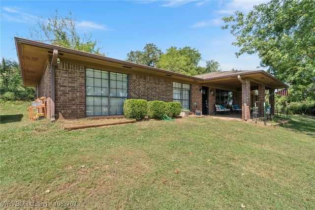 817 Arkansas Street, Van Buren, AR 72956