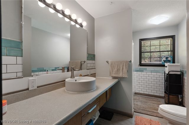 817 Arkansas Street, Van Buren, AR 72956