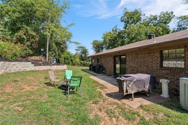 817 Arkansas Street, Van Buren, AR 72956