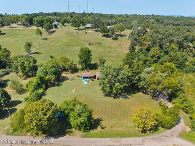 817 Arkansas Street, Van Buren, AR 72956