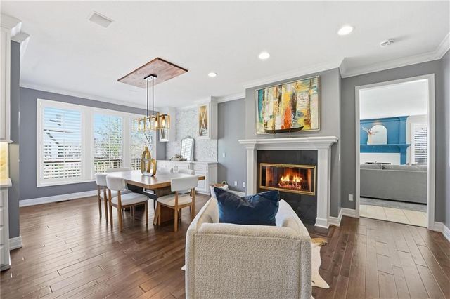 9206 W 146th Place, Overland Park, KS 66221