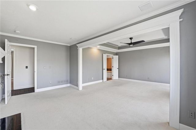 9206 W 146th Place, Overland Park, KS 66221