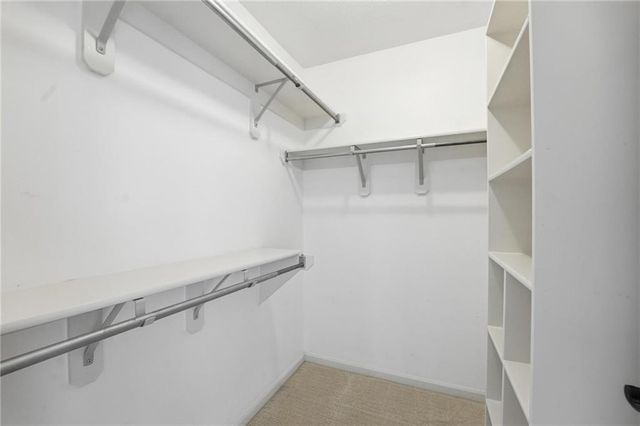 9206 W 146th Place, Overland Park, KS 66221