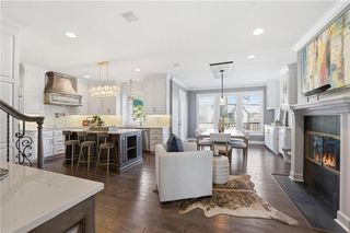 9206 W 146th Place, Overland Park, KS 66221