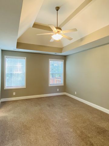133 Sycamore Hill Dr, Clarksville, TN 37042