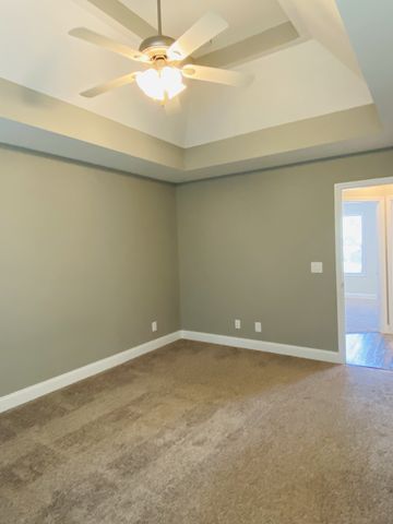 133 Sycamore Hill Dr, Clarksville, TN 37042