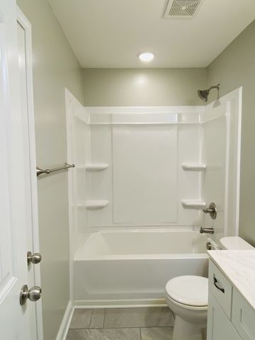 133 Sycamore Hill Dr, Clarksville, TN 37042