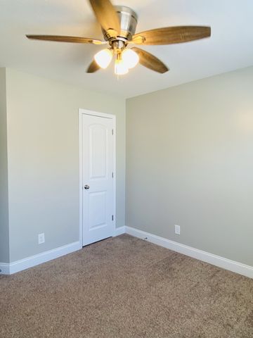 133 Sycamore Hill Dr, Clarksville, TN 37042