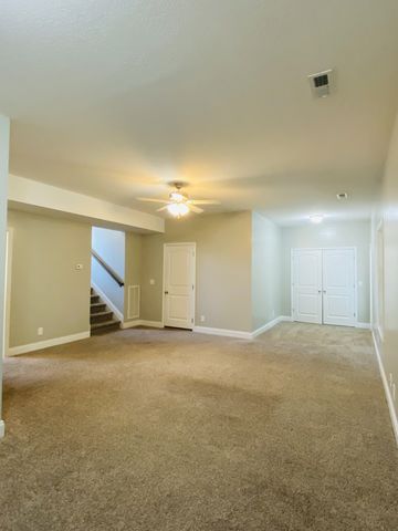 133 Sycamore Hill Dr, Clarksville, TN 37042