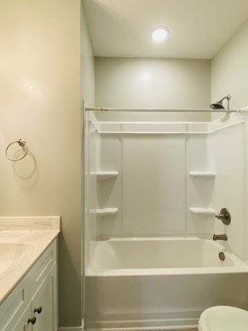 133 Sycamore Hill Dr, Clarksville, TN 37042