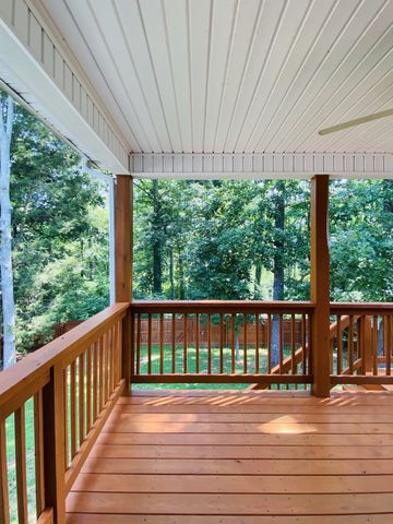133 Sycamore Hill Dr, Clarksville, TN 37042