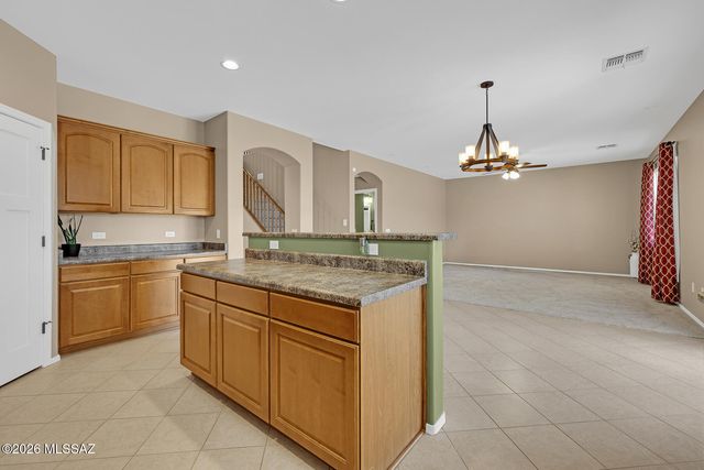 8732 N Finfrock Drive, Tucson, AZ 85743