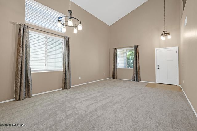 8732 N Finfrock Drive, Tucson, AZ 85743
