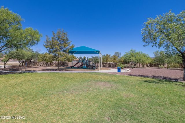 8732 N Finfrock Drive, Tucson, AZ 85743