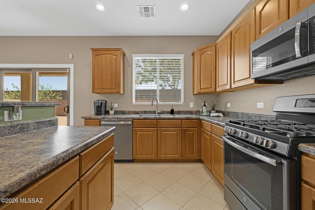 8732 N Finfrock Drive, Tucson, AZ 85743