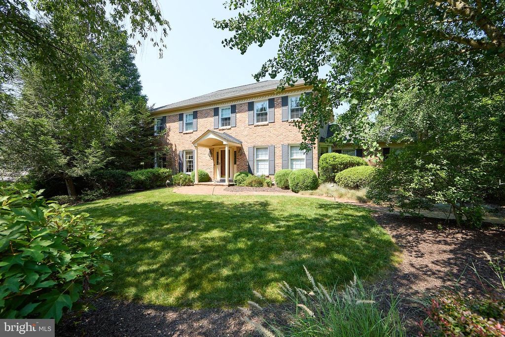 27 RAPHAEL RD, Hockessin, DE 19707