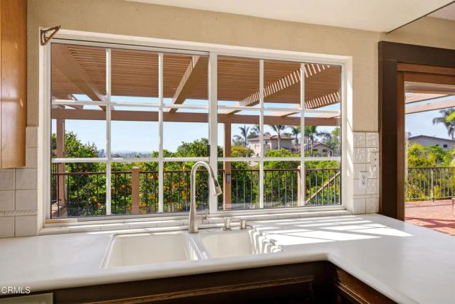 5275 N Creston Lane, Somis, CA 93066