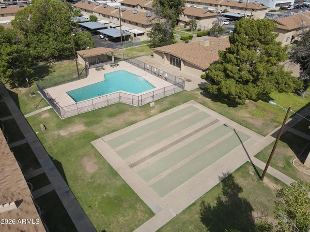 6729 N 44TH Avenue, Glendale, AZ 85301