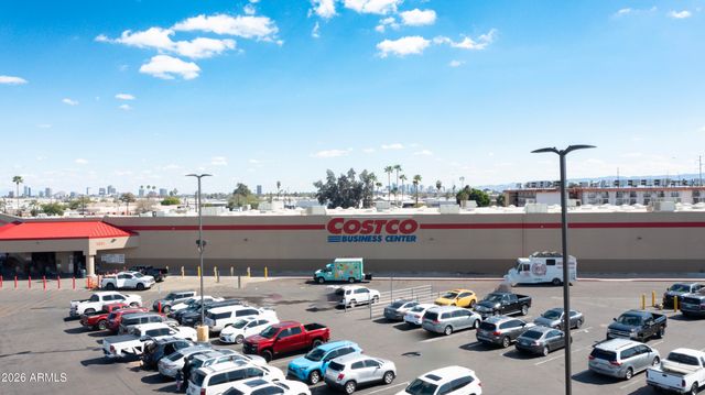 6729 N 44TH Avenue, Glendale, AZ 85301