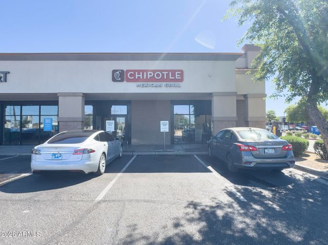 6729 N 44TH Avenue, Glendale, AZ 85301