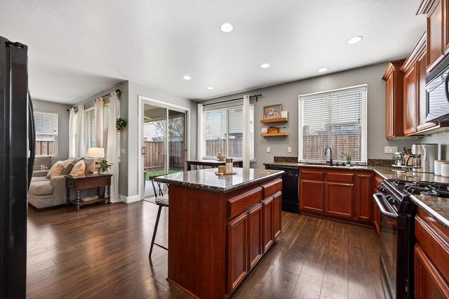 3279 San Vicente Rd, West Sacramento, CA 95691