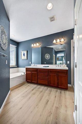 3279 San Vicente Rd, West Sacramento, CA 95691