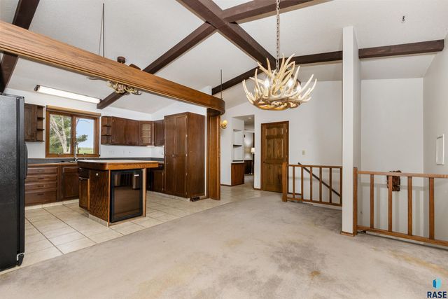 8701 E Maple St Street, Brandon, SD 57005