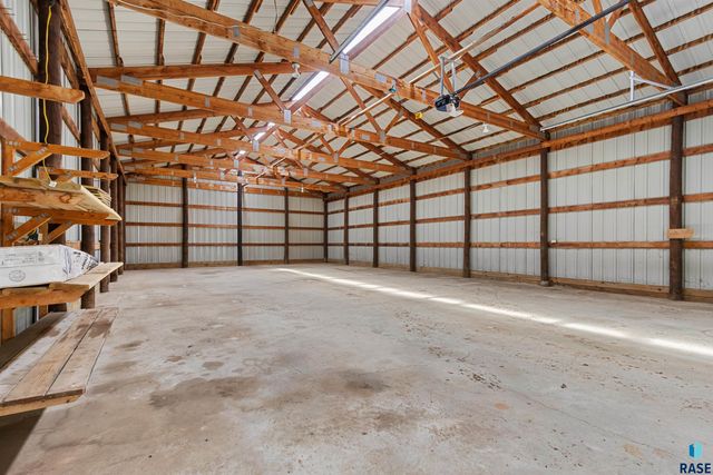 8701 E Maple St Street, Brandon, SD 57005