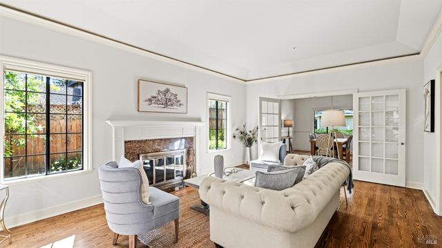 11 Saddlebrook Ct, Novato, CA 94947