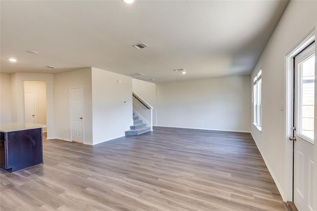 71 Pacific Loon ST, Leander, TX 78641
