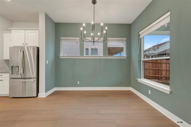 271 Twistleaf DR, Buda, TX 78610