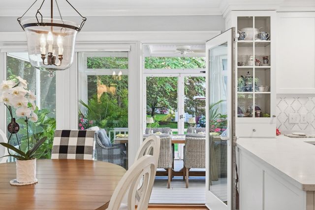 313 Bridge Street, Osterville, MA 02655