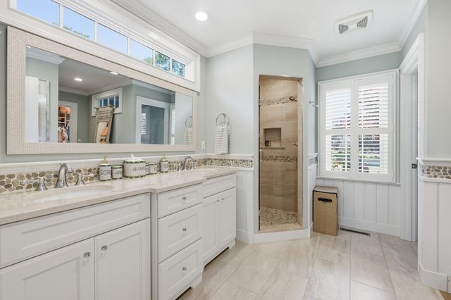 313 Bridge Street, Osterville, MA 02655