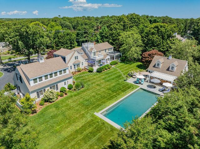 313 Bridge Street, Osterville, MA 02655