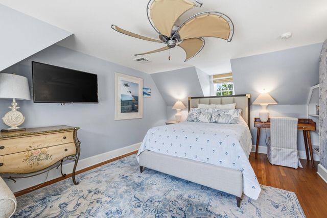 313 Bridge Street, Osterville, MA 02655