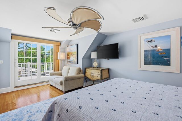313 Bridge Street, Osterville, MA 02655
