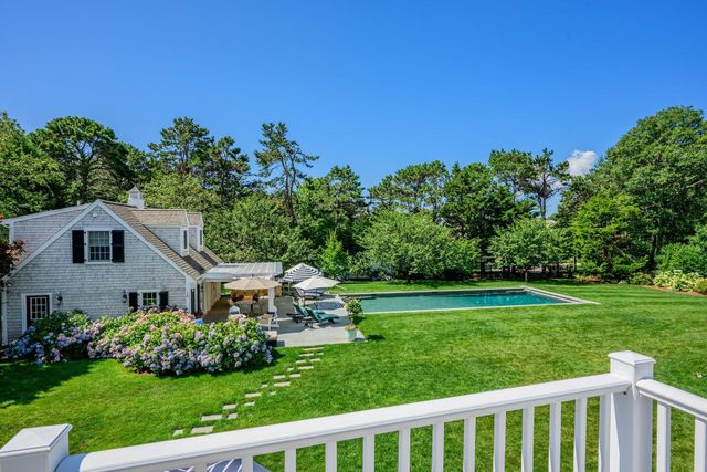 313 Bridge Street, Osterville, MA 02655
