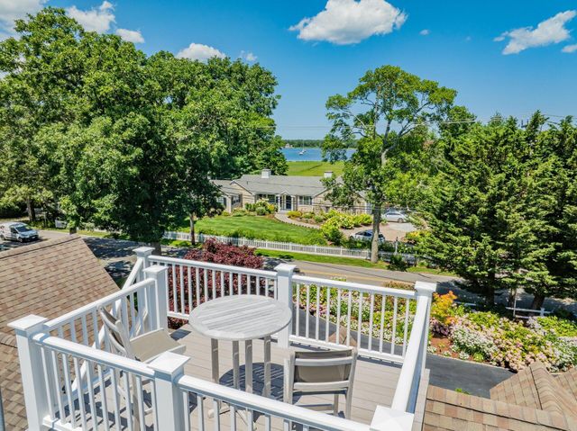 313 Bridge Street, Osterville, MA 02655