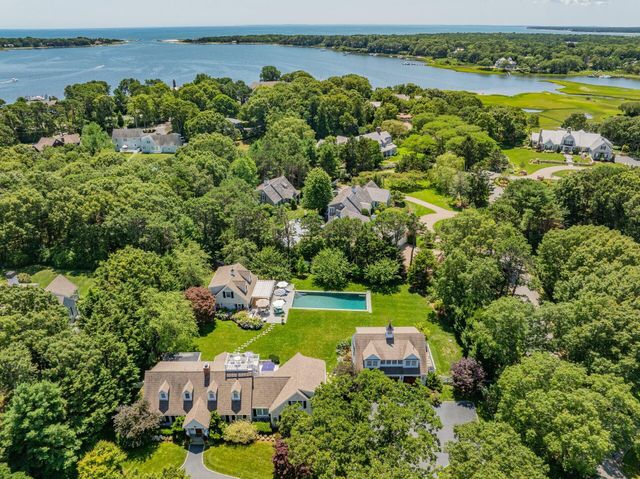 313 Bridge Street, Osterville, MA 02655
