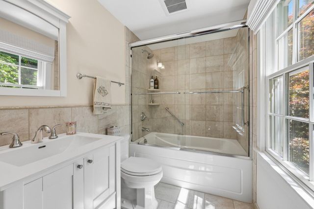 313 Bridge Street, Osterville, MA 02655