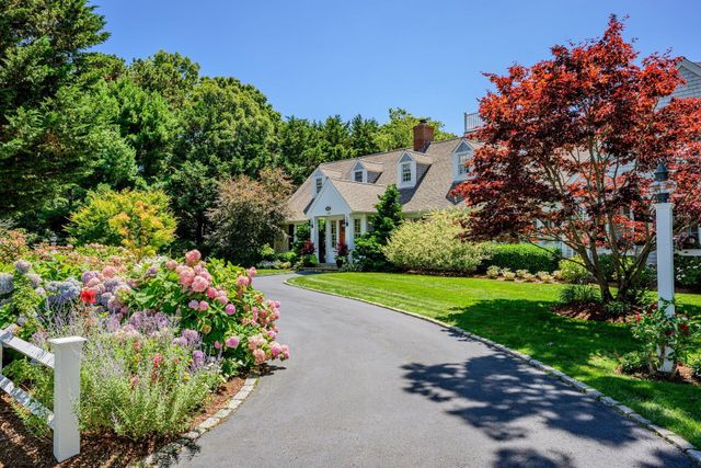 313 Bridge Street, Osterville, MA 02655