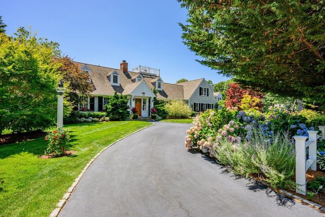 313 Bridge Street, Osterville, MA 02655