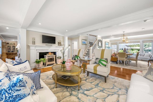313 Bridge Street, Osterville, MA 02655