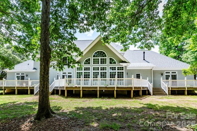 1720 Mills Harris Road, Wingate, NC 28174