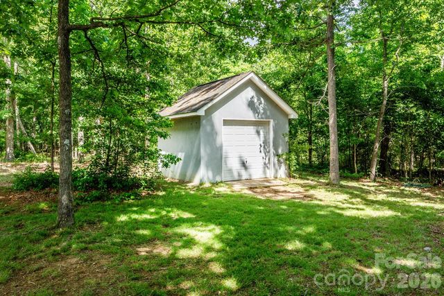 1720 Mills Harris Road, Wingate, NC 28174