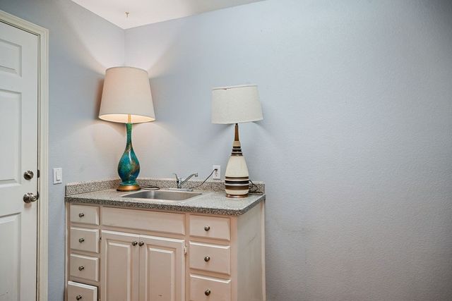 2205 Bradford Court, Midland, TX 79705