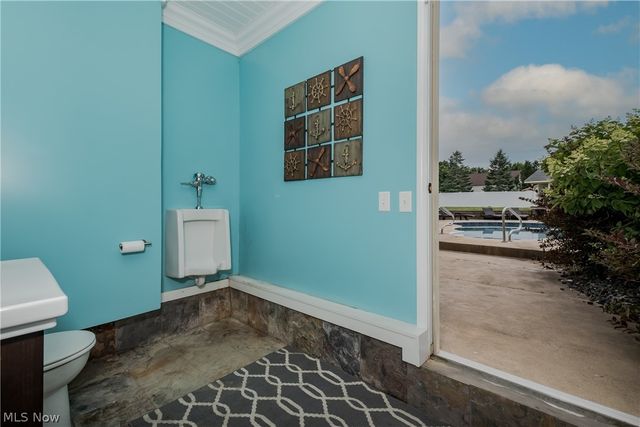 2392 Bowers Street NW, Uniontown, OH 44685
